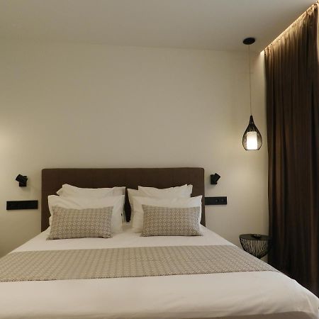 Hotel Manel Martorell Buitenkant foto